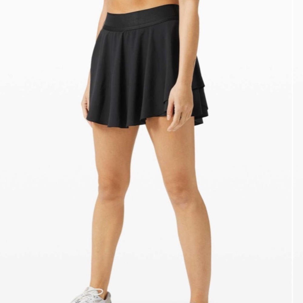 NWOT Lululemon Black Court Rival Skirt Size 6
